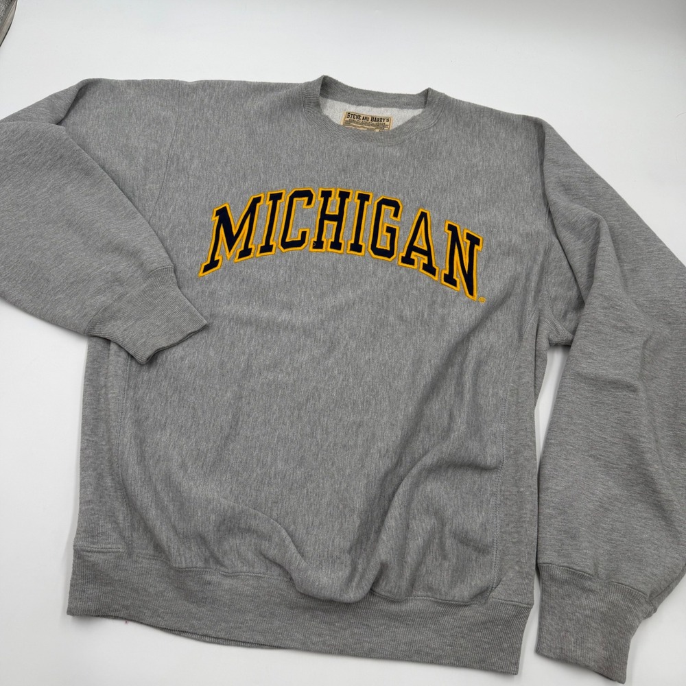 Steve and Barrys Michigan Wolverines Sweatshirt Grey Crewneck Mens Medium 477124